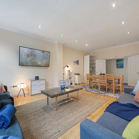 런던 The Chic Townhouse In Kings Cross!!! 3 Floors 아파트 외부 사진