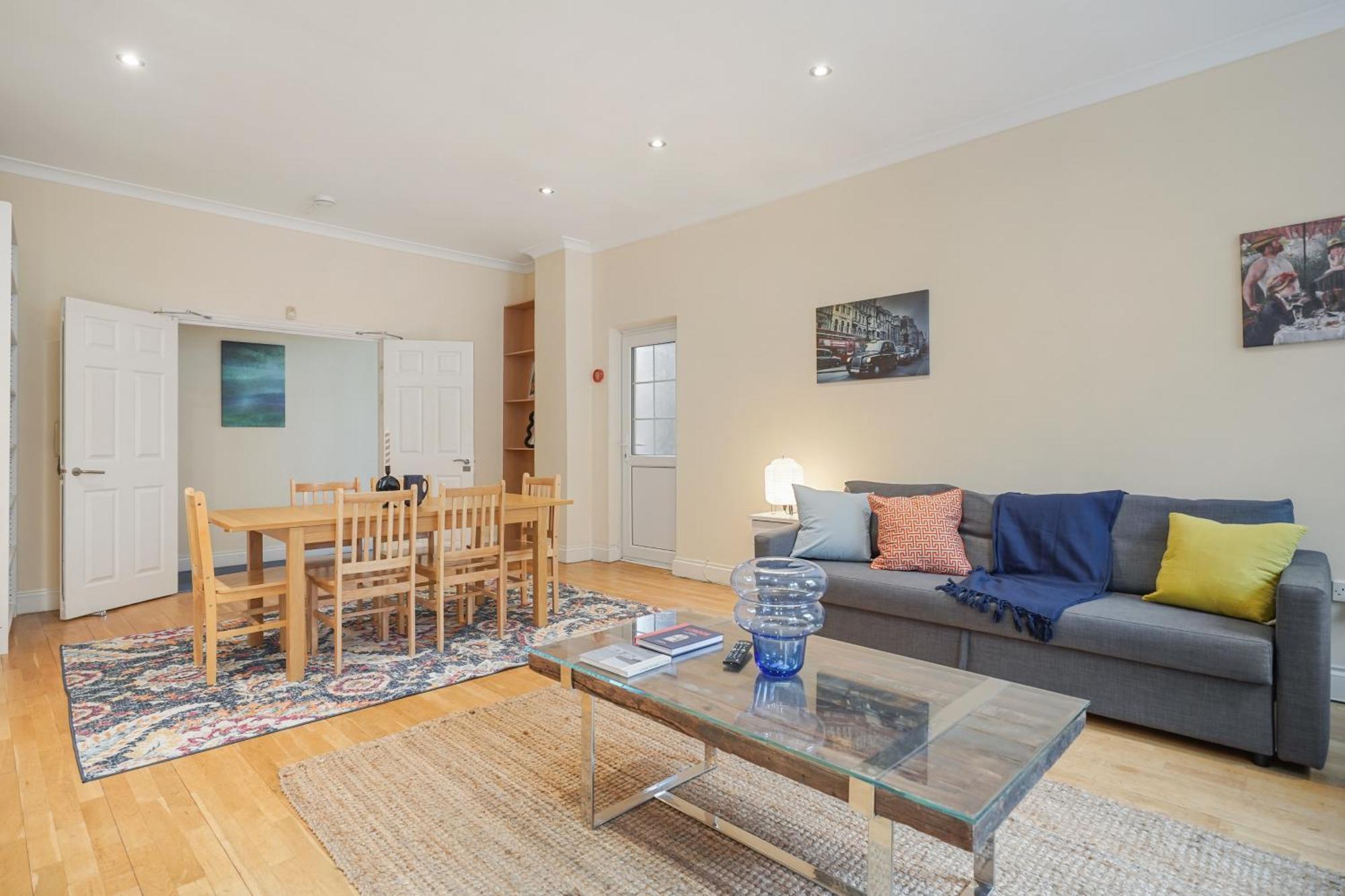 런던 The Chic Townhouse In Kings Cross!!! 3 Floors 아파트 외부 사진