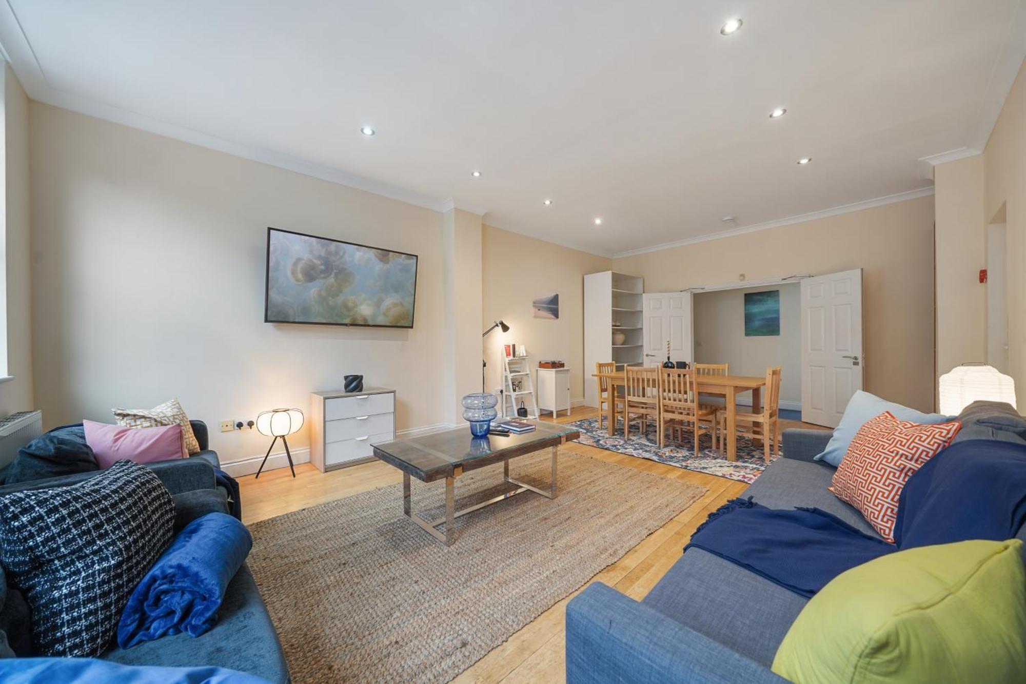 런던 The Chic Townhouse In Kings Cross!!! 3 Floors 아파트 외부 사진