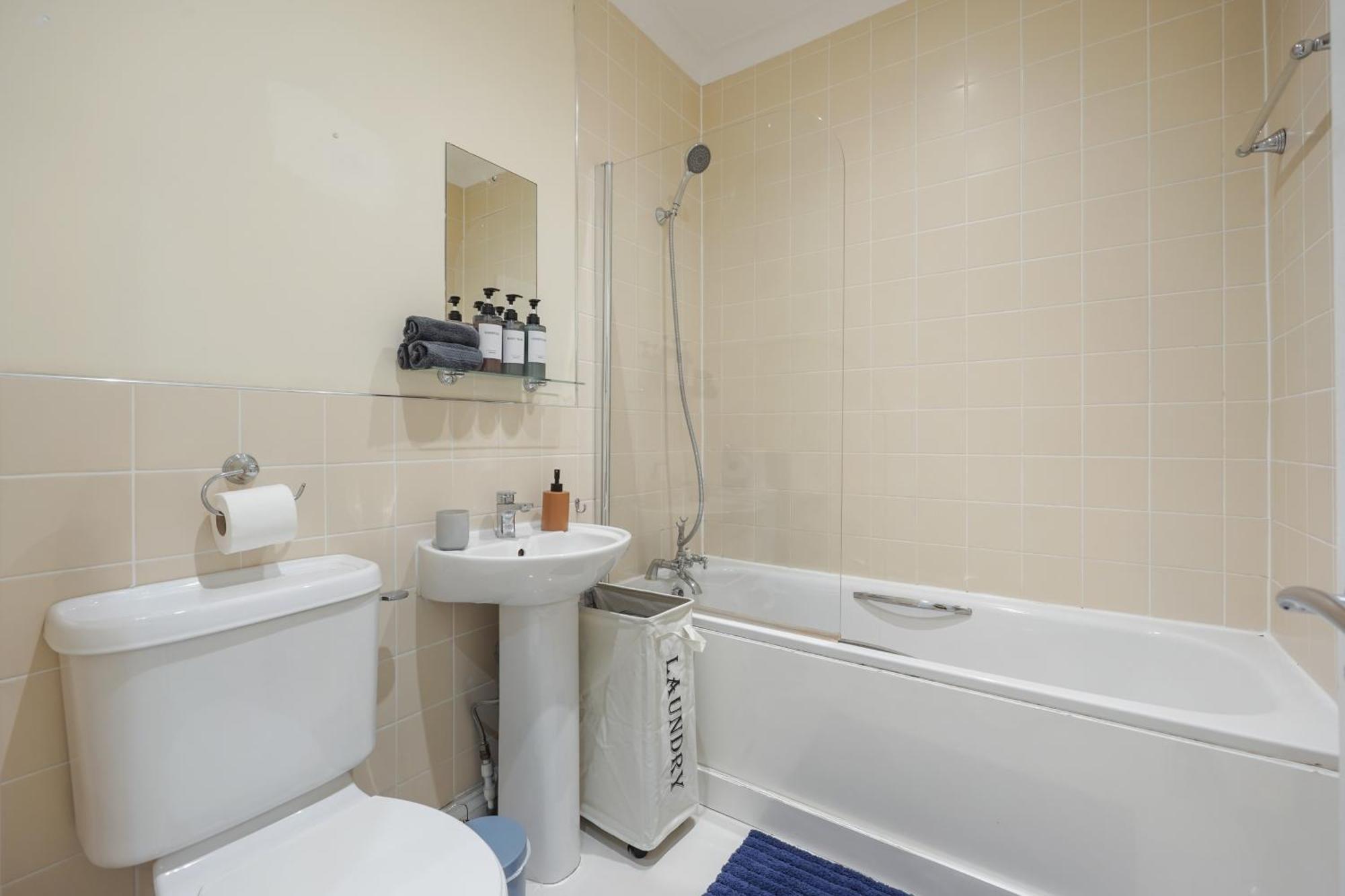 런던 The Chic Townhouse In Kings Cross!!! 3 Floors 아파트 외부 사진